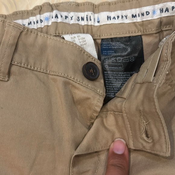 H&M Khaki Pants with Elastic Waistband Size 9-12M - Picture 3 of 7